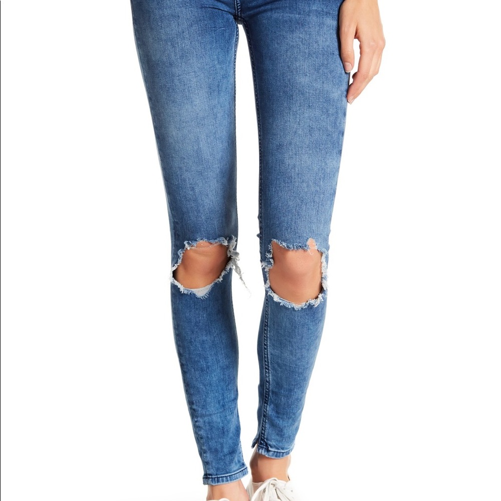 Free People Womens Busted Knee Skinny Jeans